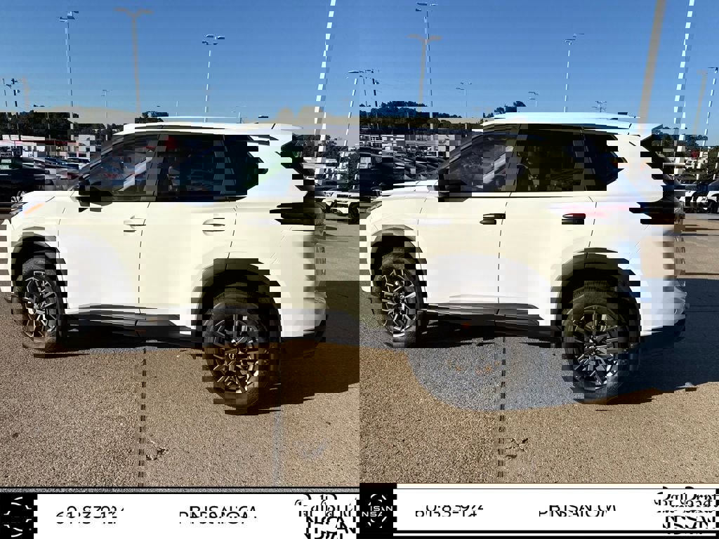 New 2026 Nissan Rogue S image 15