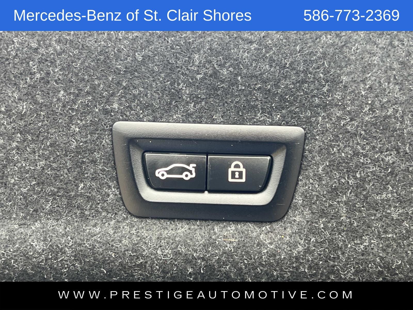 Used 2023 BMW M3 w/ M Carbon Exterior Package image 15