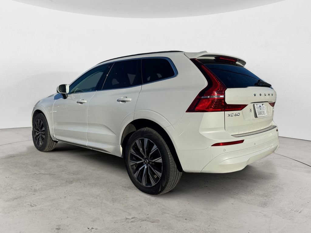 Certified 2023 Volvo XC60 B5 Core image 29