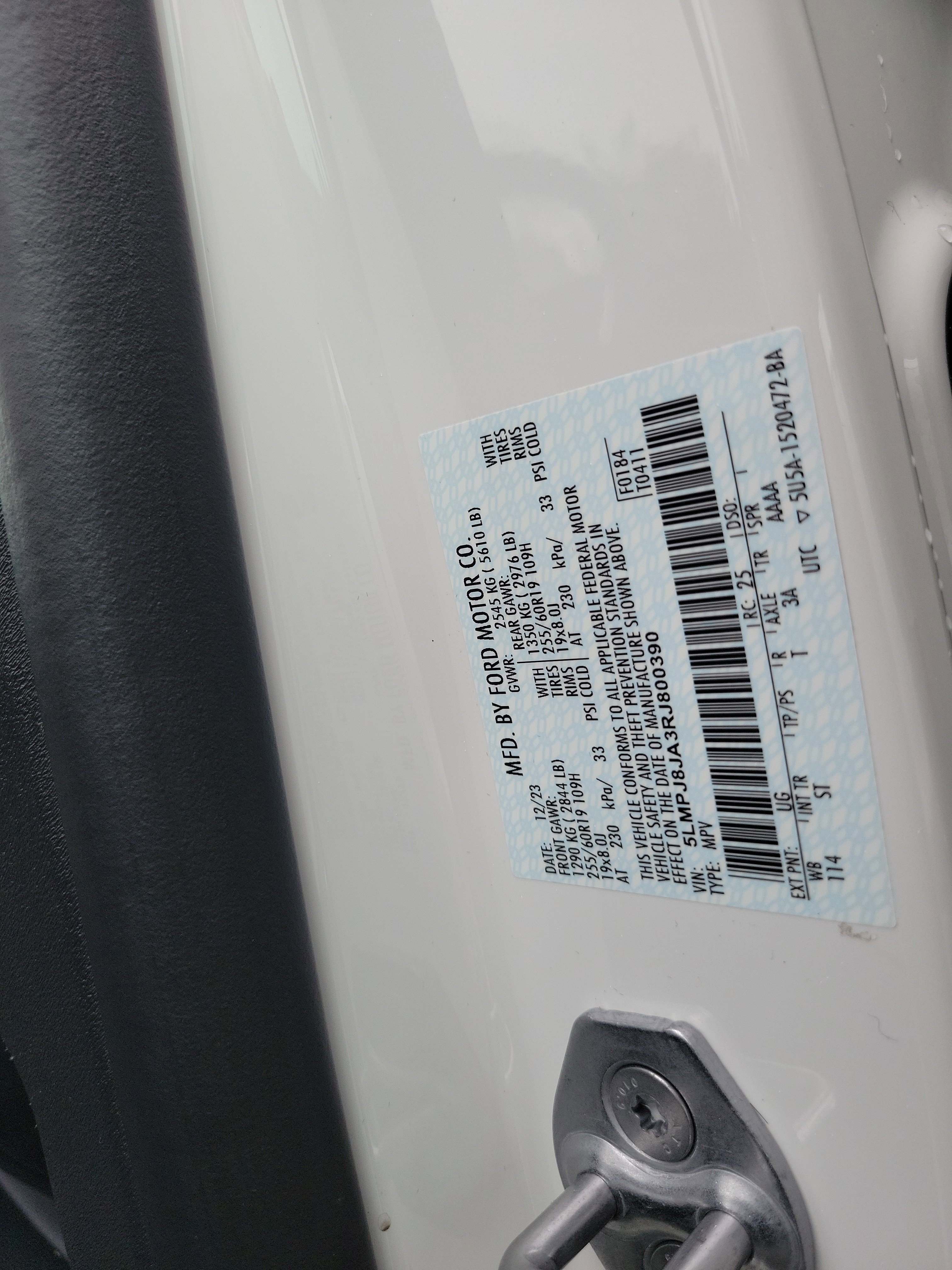 Used 2024 Lincoln Nautilus Premier image 30