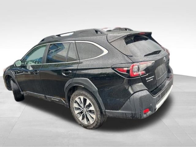 Used 2023 Subaru Outback Limited AWD/4WD image 15