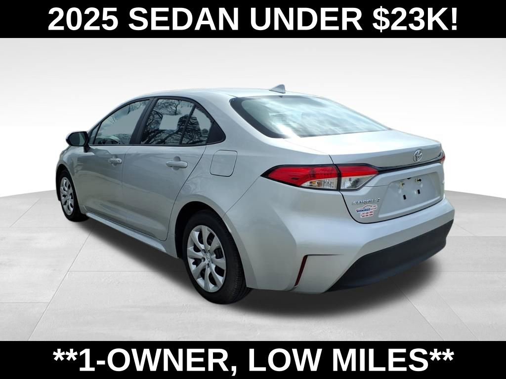 Used 2025 Toyota Corolla LE FWD image 6