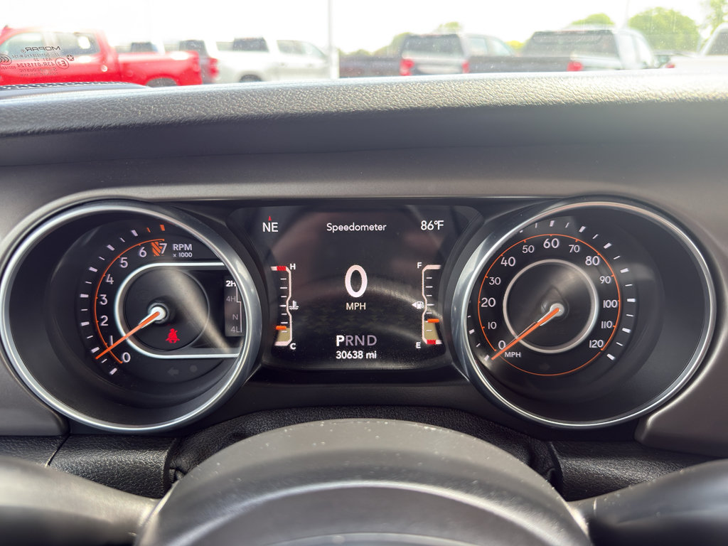 Used 2020 Jeep Gladiator Sport w/ Quick Order Package 24S AWD/4WD image 18