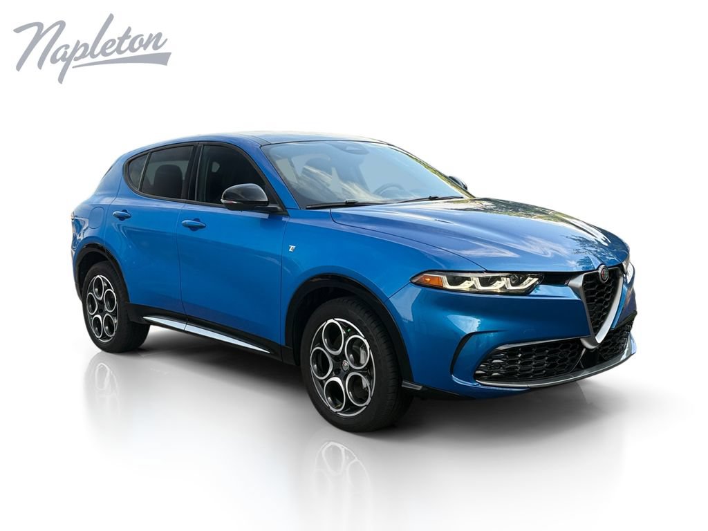 Used 2024 Alfa Romeo Tonale Ti AWD/4WD image 8