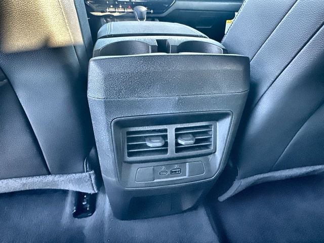 New 2025 GMC Canyon Elevation w/ Convenience Package image 22