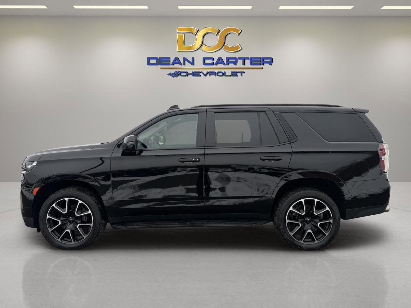 Used 2022 Chevrolet Tahoe RST w/ Sport Performance Package image 3