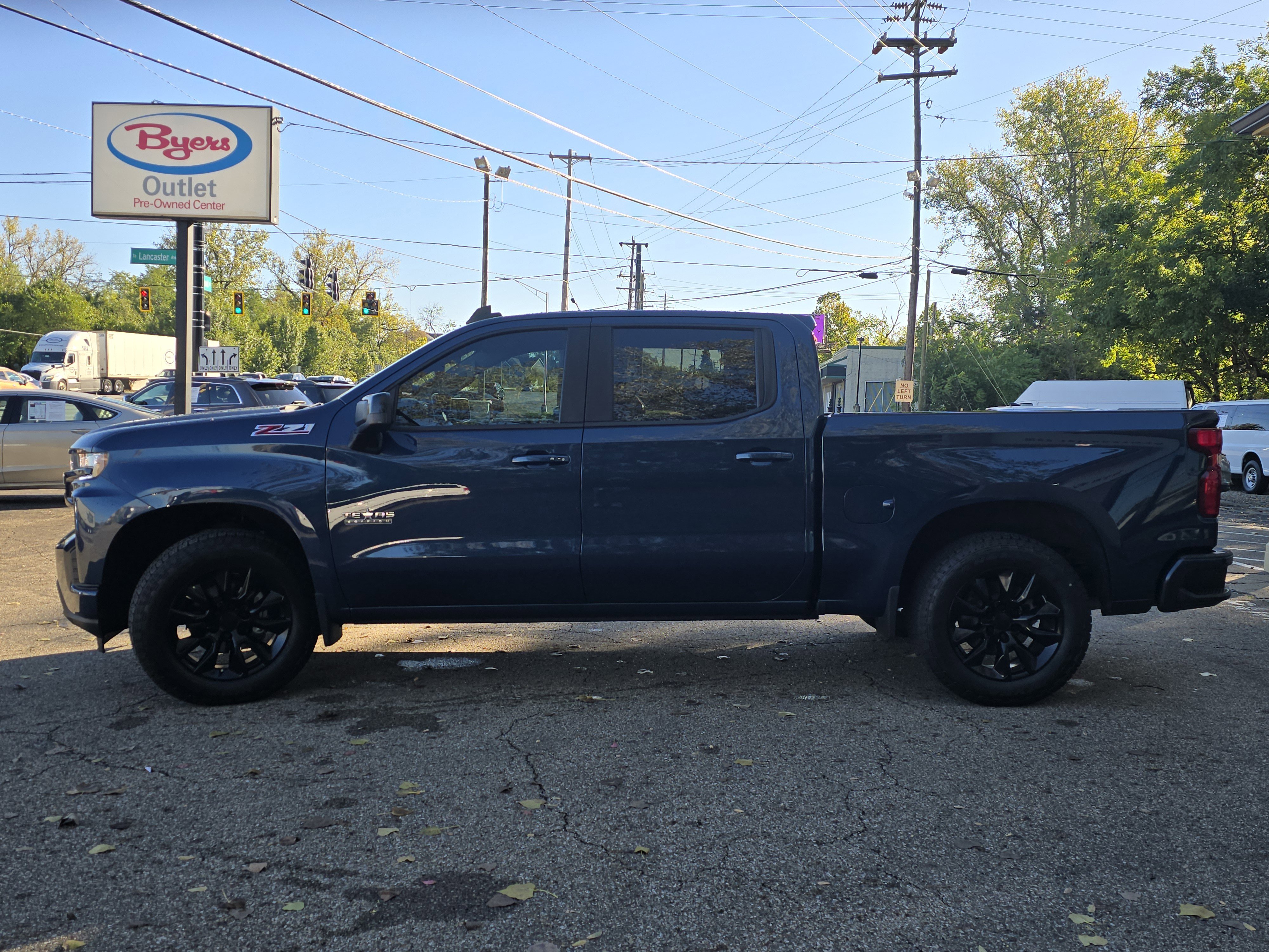 Used 2021 Chevrolet Silverado 1500 RST image 4