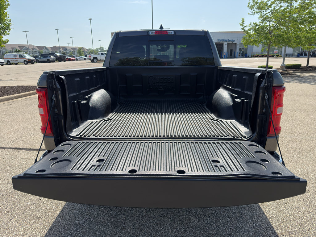 Used 2026 RAM 1500 Laramie AWD/4WD image 10