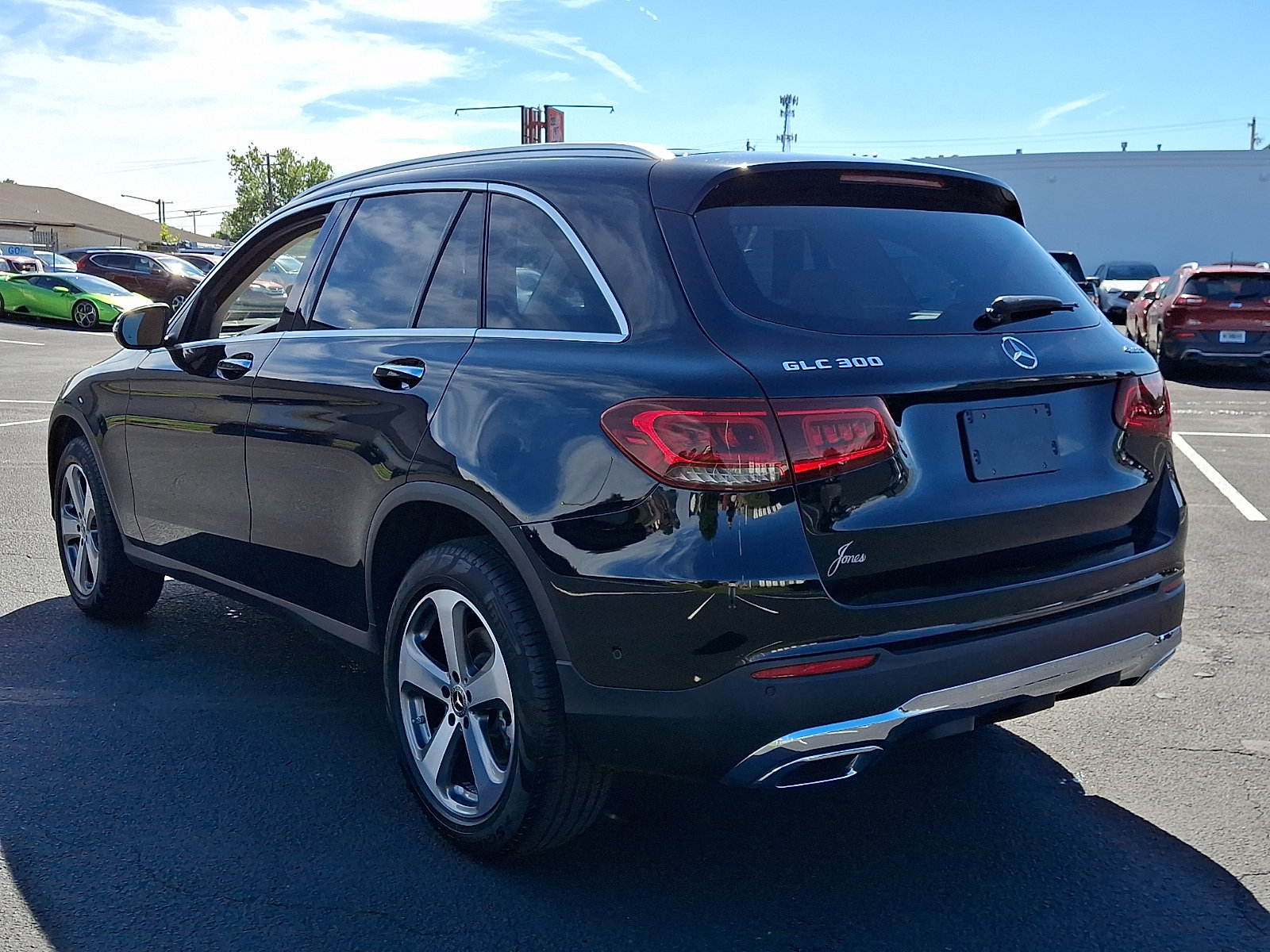 Used 2022 Mercedes-Benz GLC 300 4MATIC image 4