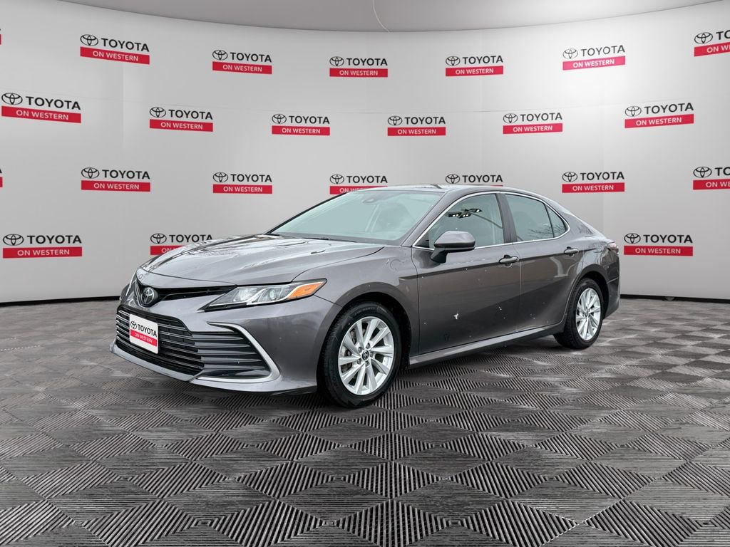 Certified 2023 Toyota Camry LE image 7