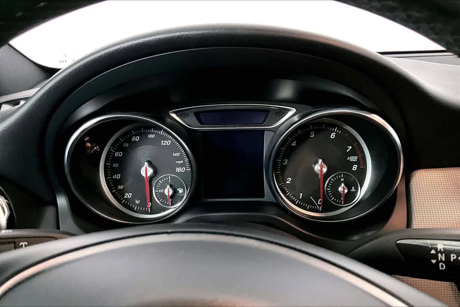 Used 2019 Mercedes-Benz GLA 250 4MATIC image 26