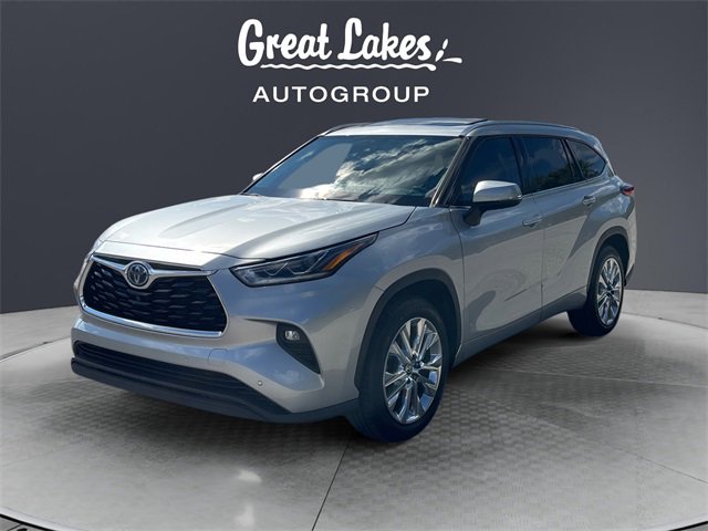 Used 2022 Toyota Highlander Limited