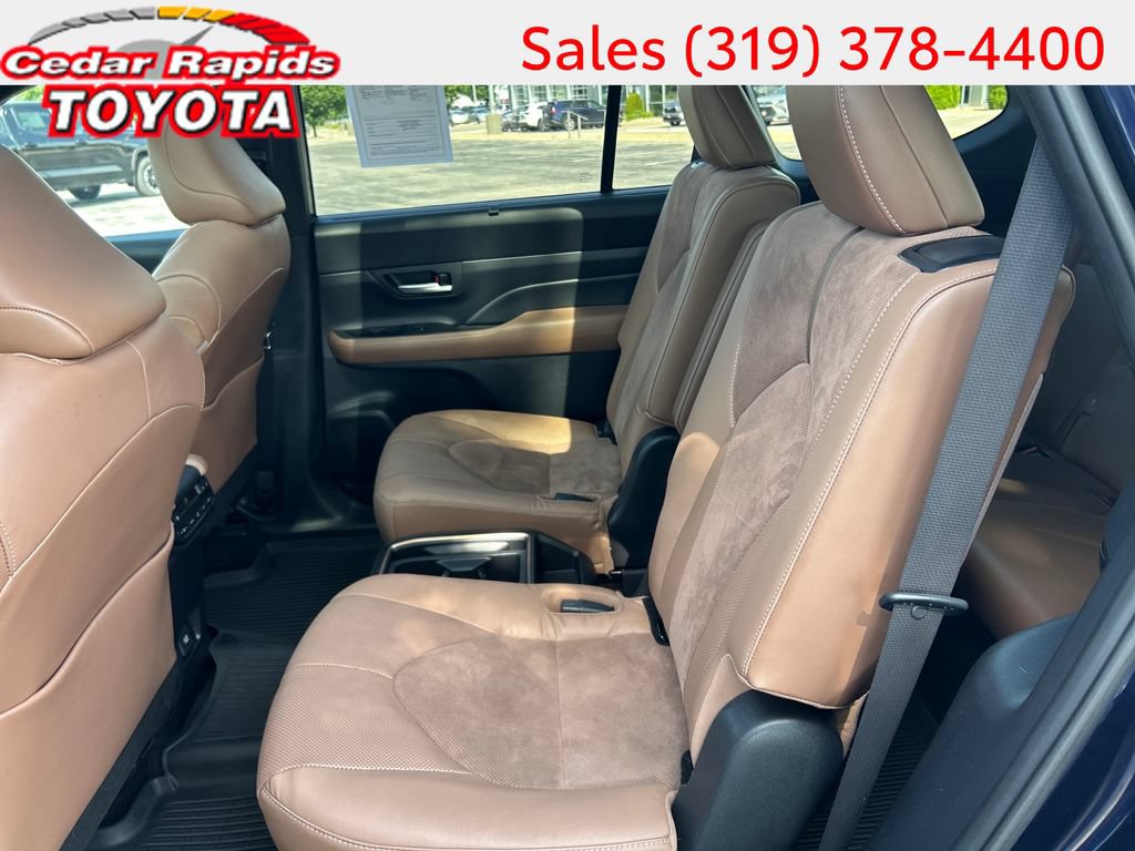 Certified 2024 Toyota Grand Highlander AWD Hybrid image 25