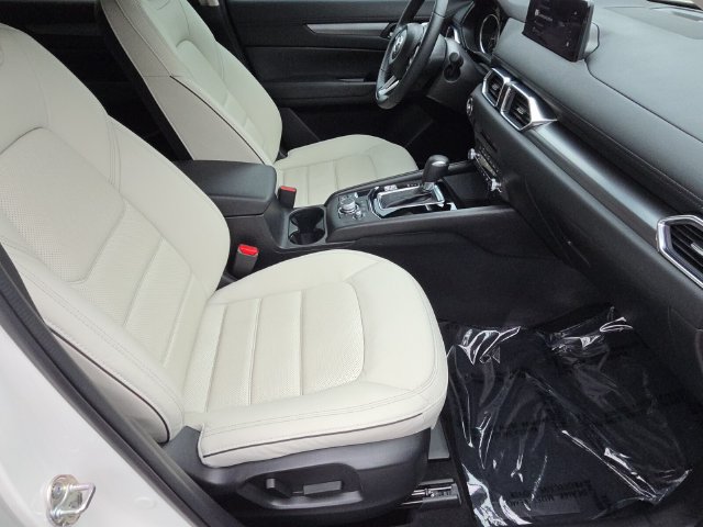 Used 2025 MAZDA CX-5 AWD 2.5 S w/ Preferred Package image 18
