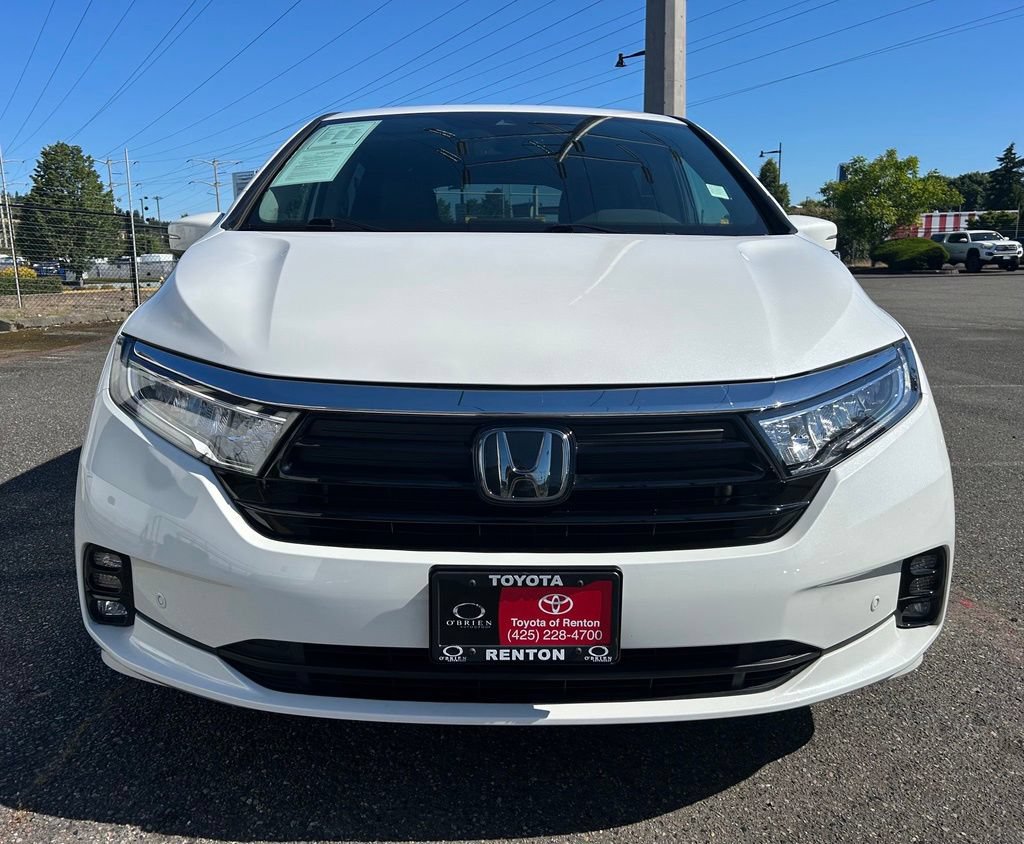 Used 2023 Honda Odyssey Touring image 2