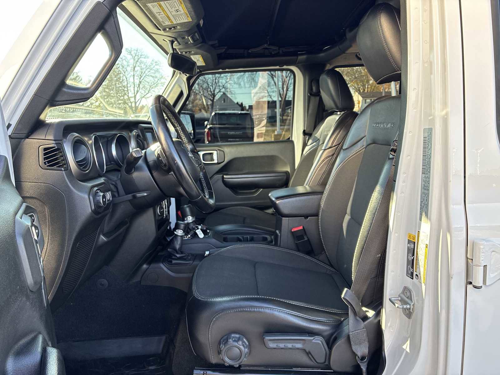 Used 2020 Jeep Wrangler Unlimited Sport image 18