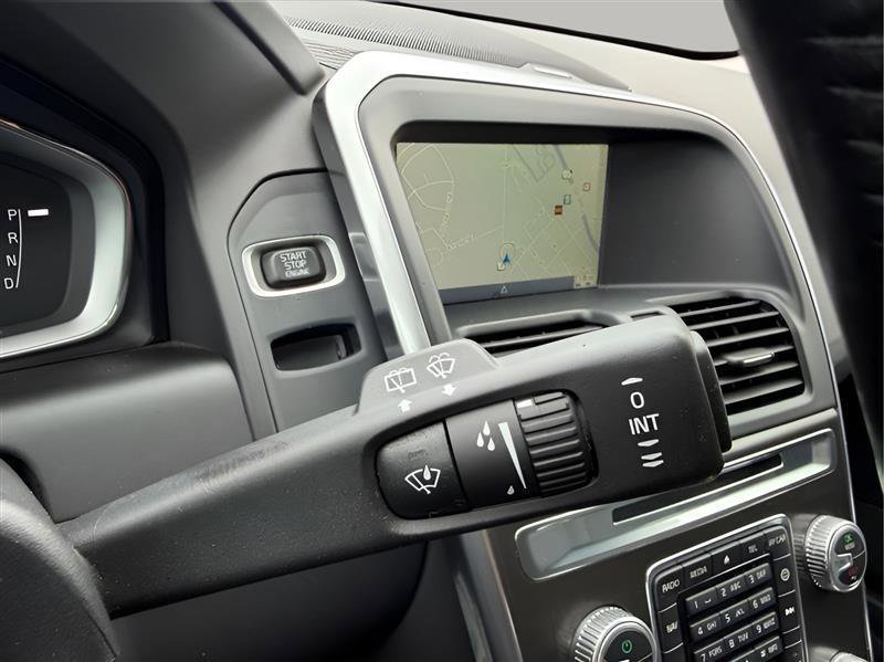 Used 2015 Volvo XC60 T5 Platinum FWD image 54