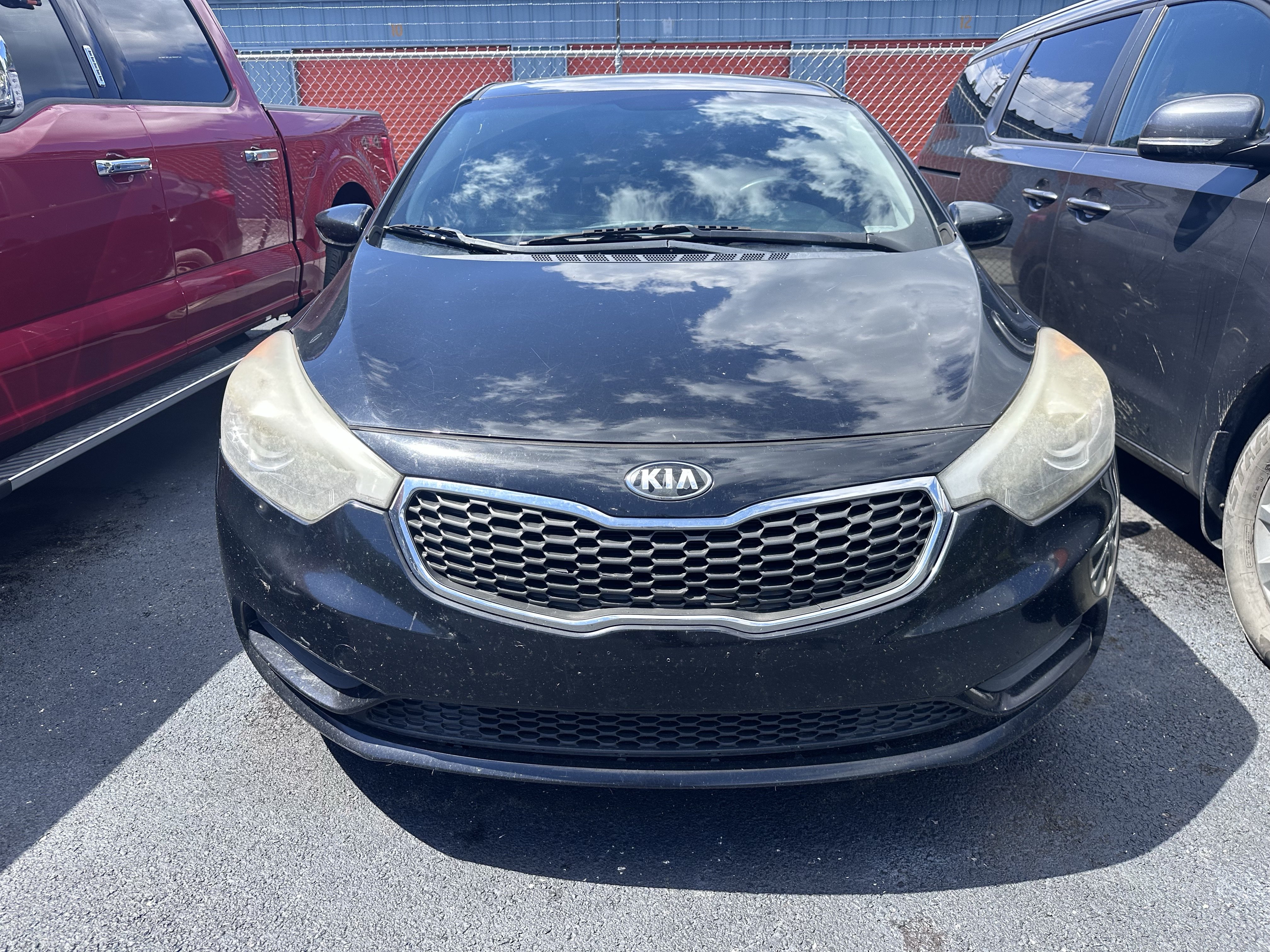 Used 2016 Kia Forte LX FWD image 2