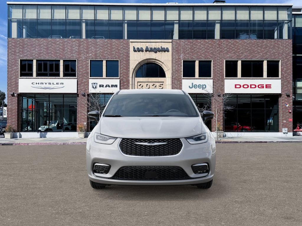New 2026 Chrysler Pacifica Select FWD image 6