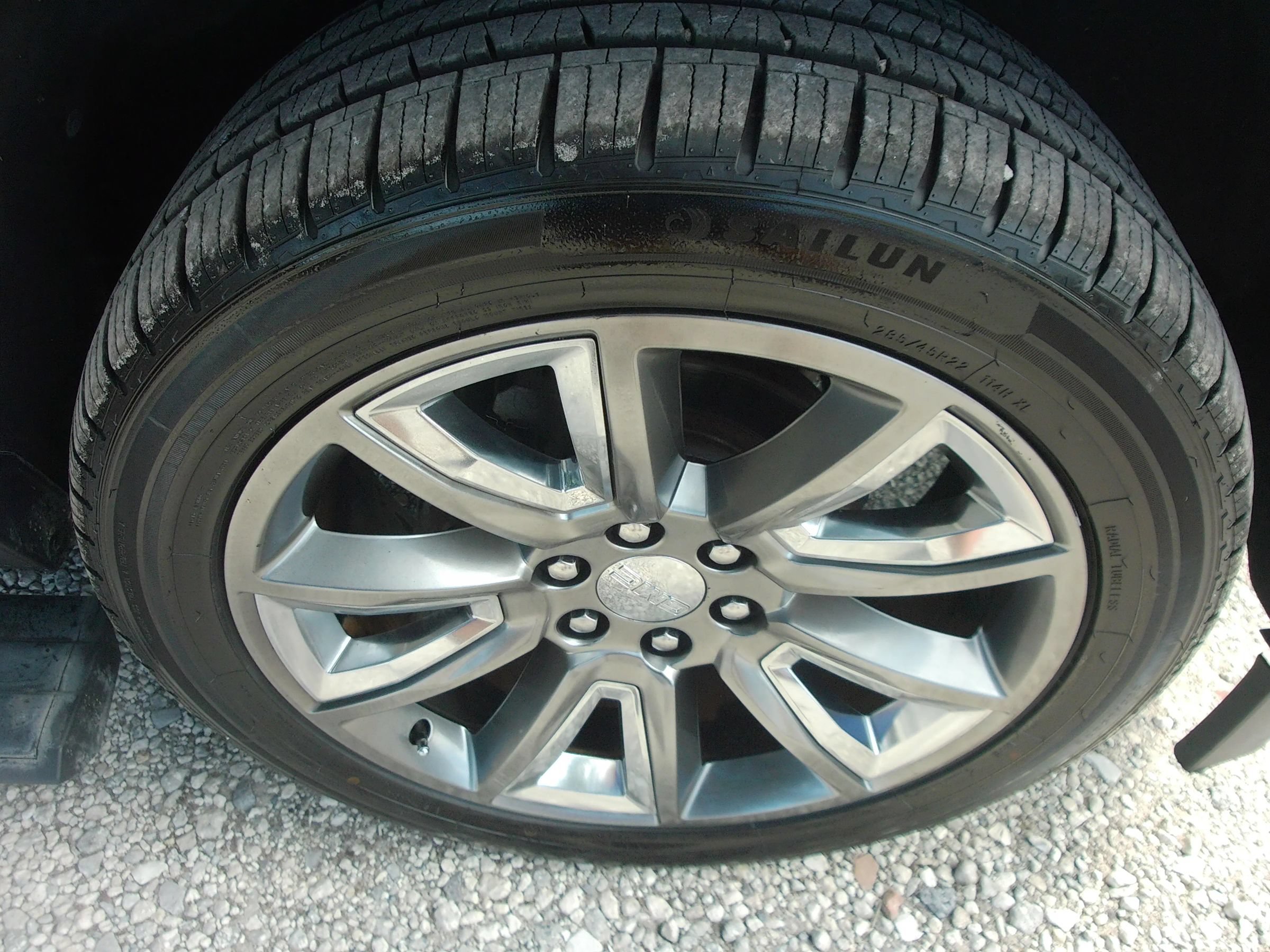 Used 2018 Chevrolet Suburban Premier RWD image 47
