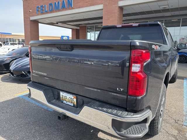 Used 2023 Chevrolet Silverado 1500 LT AWD/4WD image 12