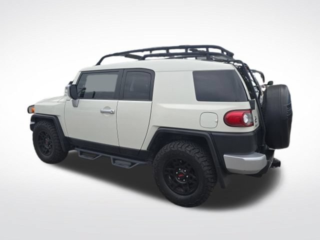 Used 2014 Toyota FJ Cruiser 2WD w/ Convenience Package image 9