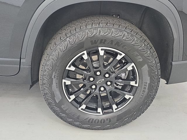 Used 2026 Chevrolet Traverse Z71 w/ Driver Confidence Package AWD/4WD image 35