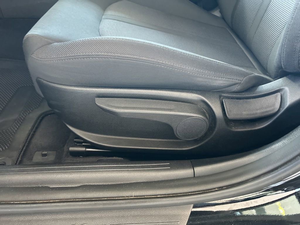 Used 2022 Kia K5 LXS image 37