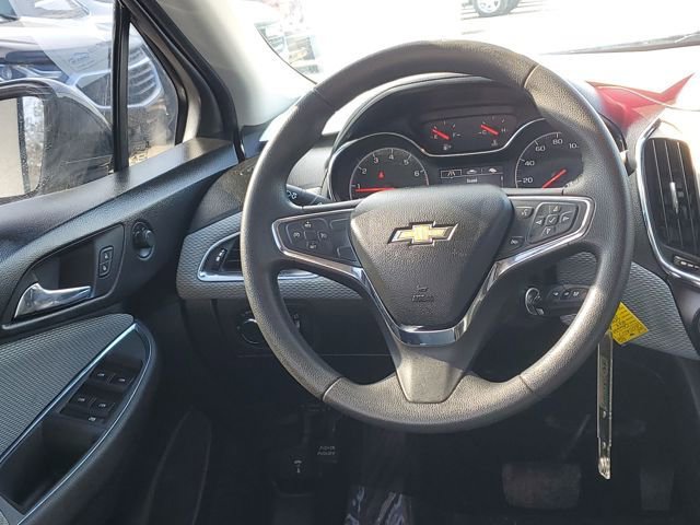 Used 2019 Chevrolet Cruze LT image 24