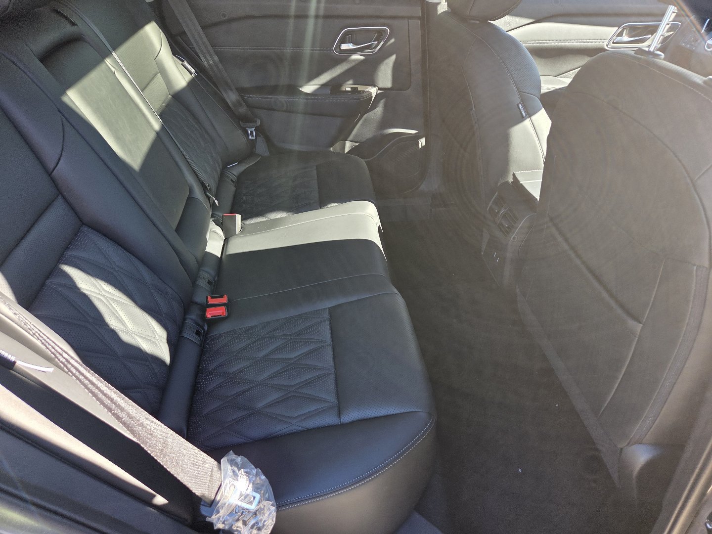 New 2026 Nissan Rogue Platinum AWD/4WD image 25