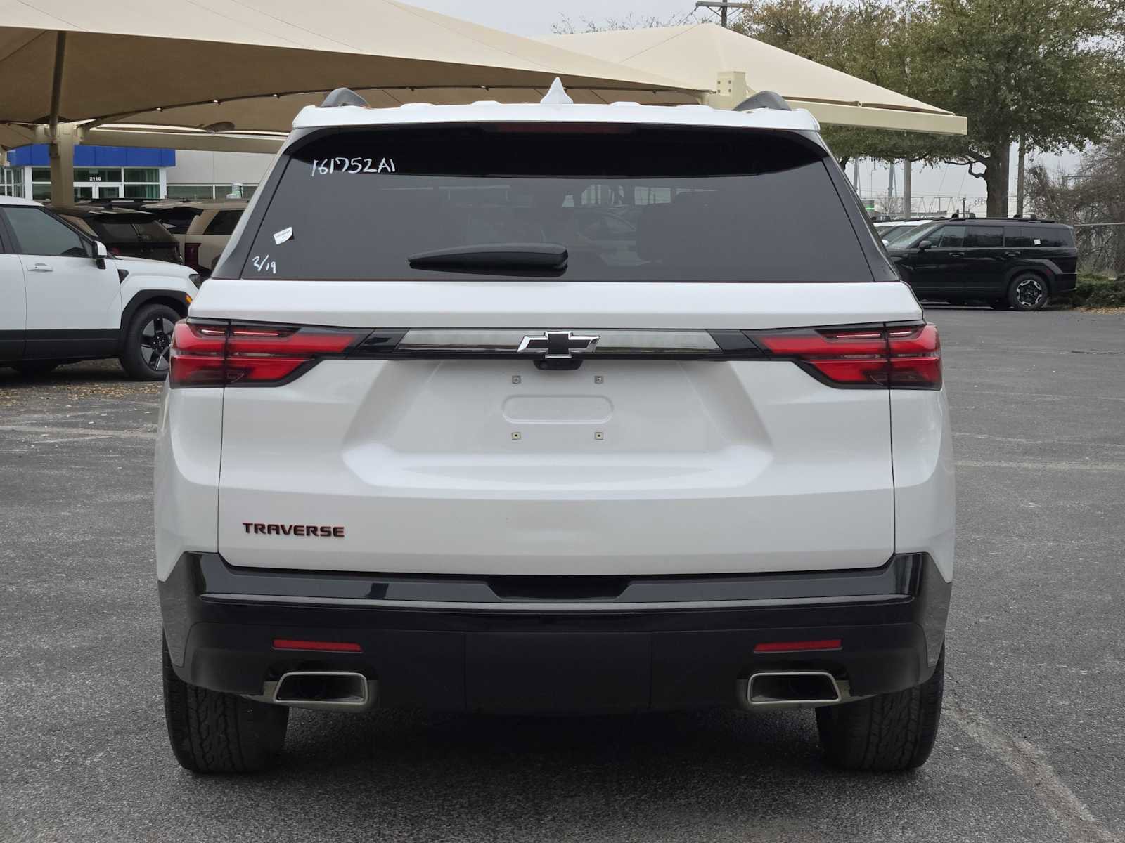 Certified 2023 Chevrolet Traverse Premier w/ Redline Edition image 4