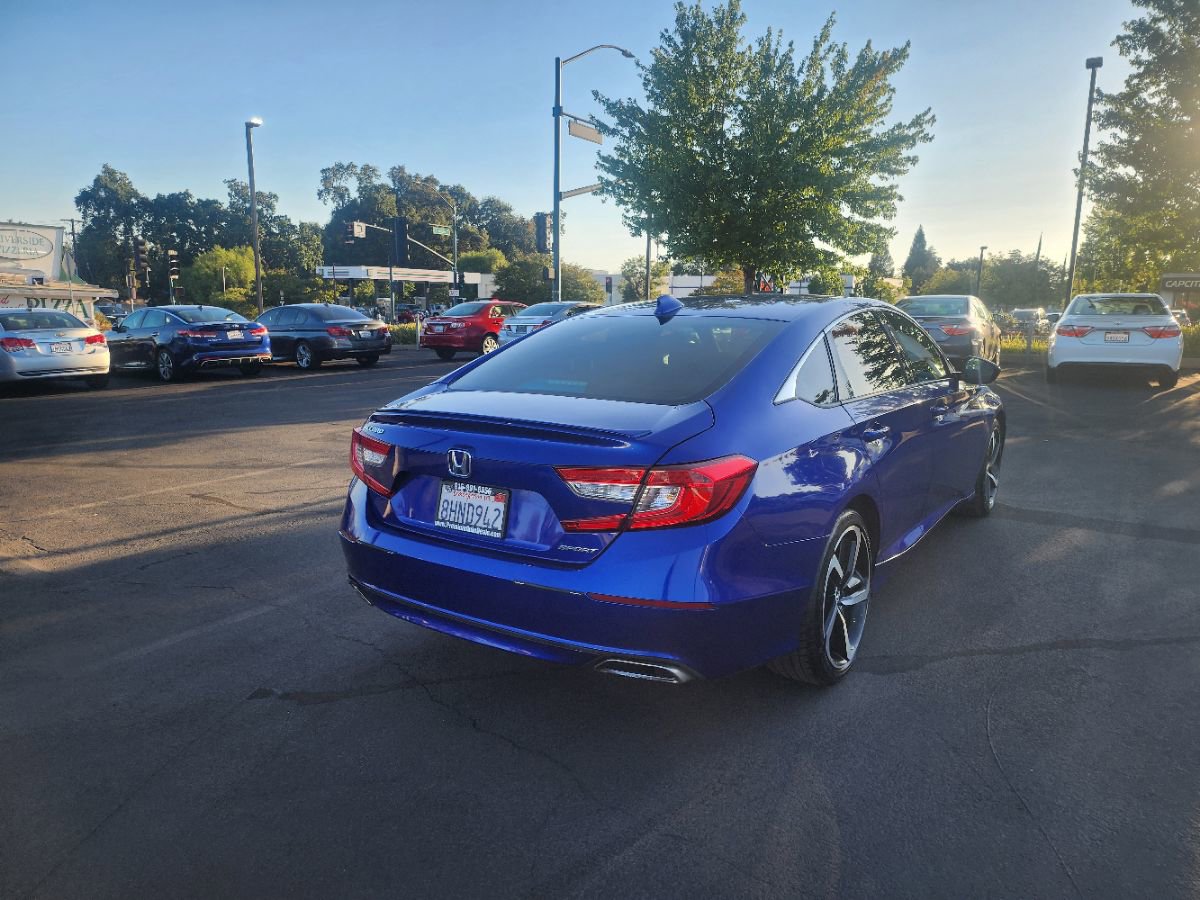 Used 2019 Honda Accord Sport image 4