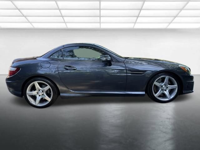 Used 2013 Mercedes-Benz SLK 350 image 6