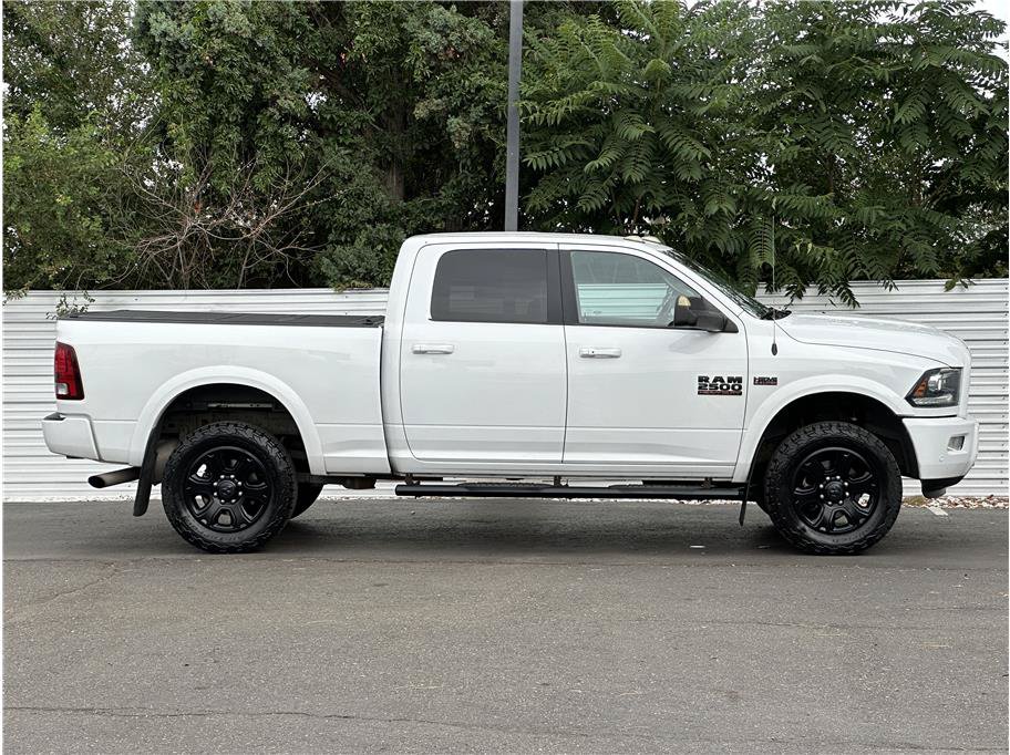 Used 2017 RAM 2500 Laramie w/ Sport Appearance Group AWD/4WD image 9