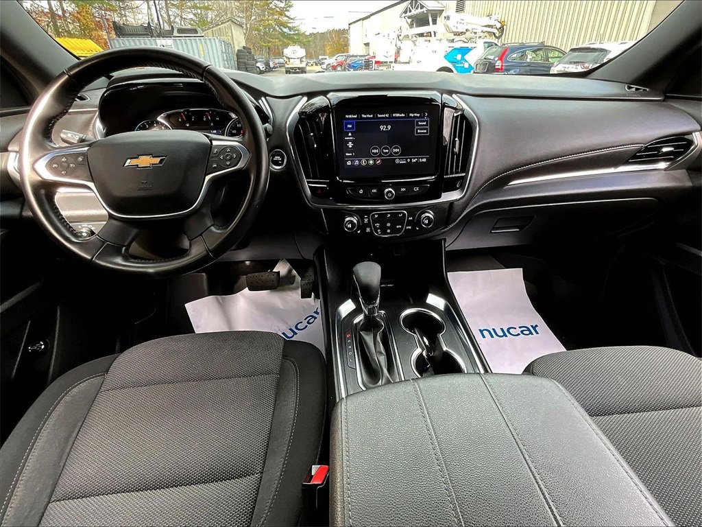 Used 2022 Chevrolet Traverse LT w/ LPO, Cargo Package image 22