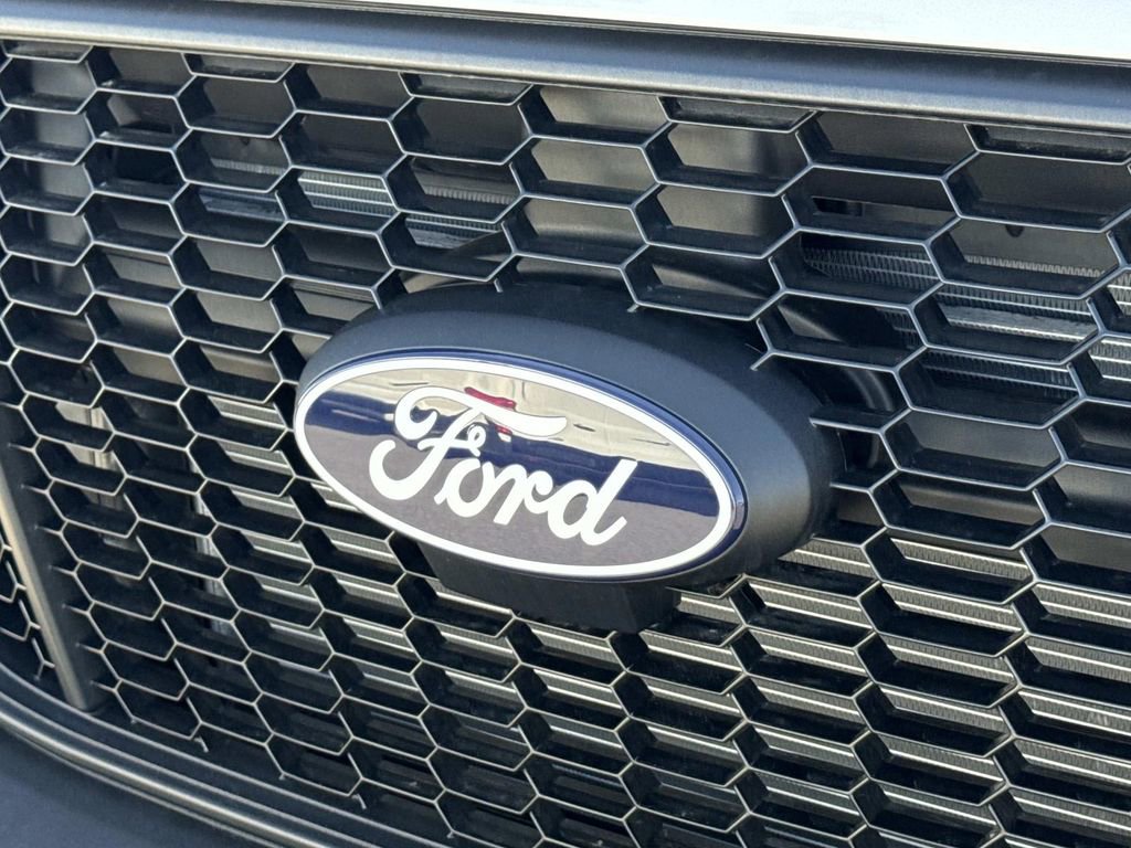 New 2026 Ford Transit 250 148 Medium Roof w/ Load Area Protection Package image 24