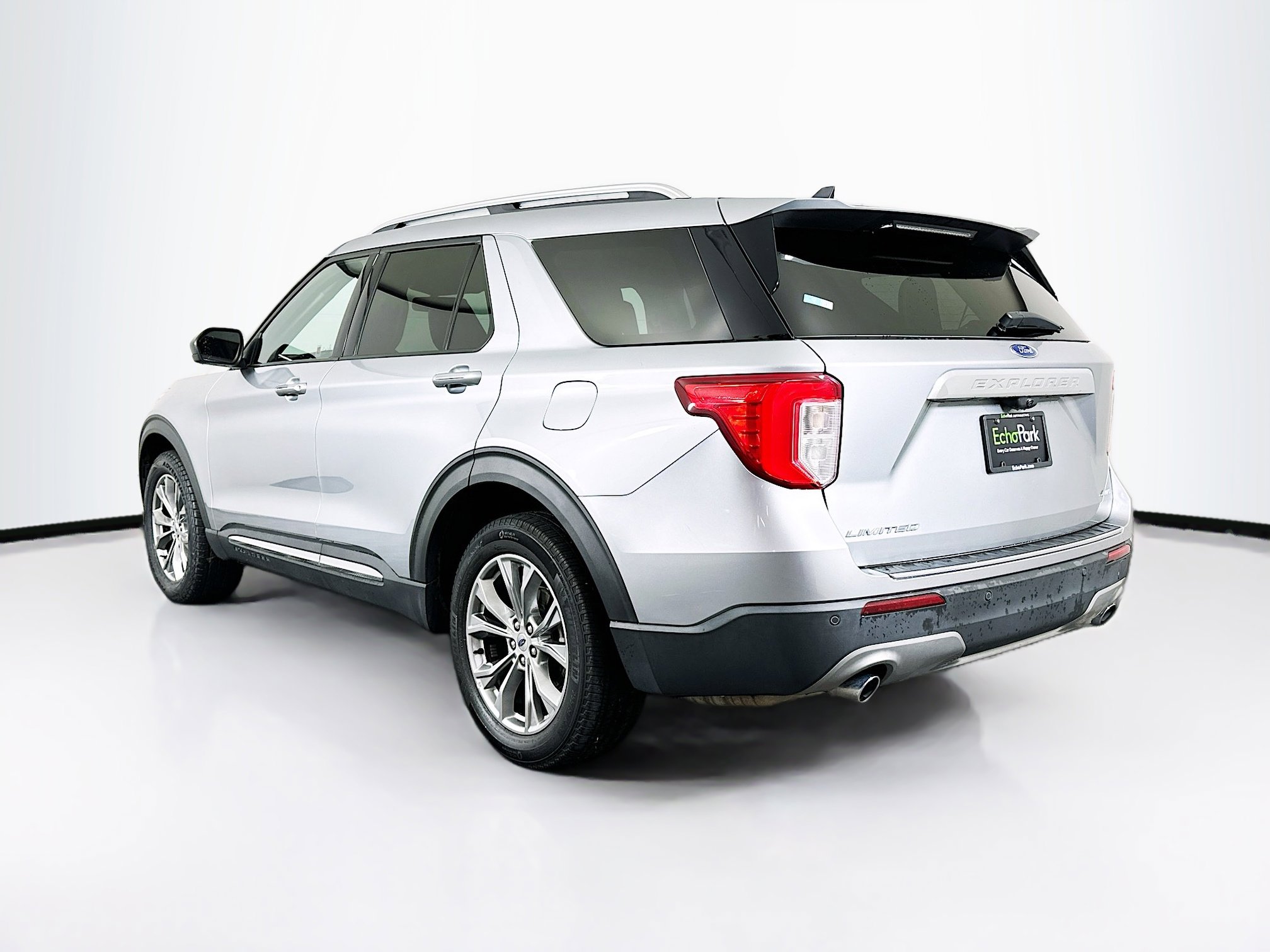 Used 2022 Ford Explorer Limited image 5
