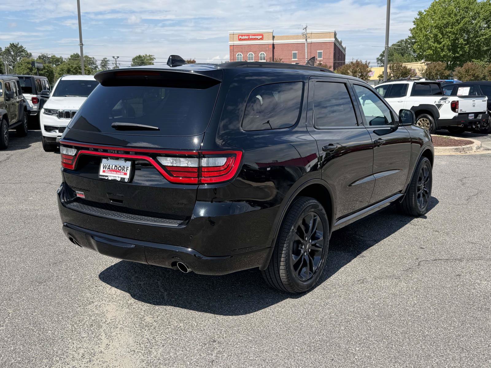 Used 2024 Dodge Durango GT AWD/4WD image 2