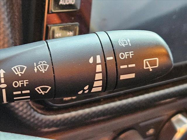 Used 2023 Nissan Kicks SV FWD image 20