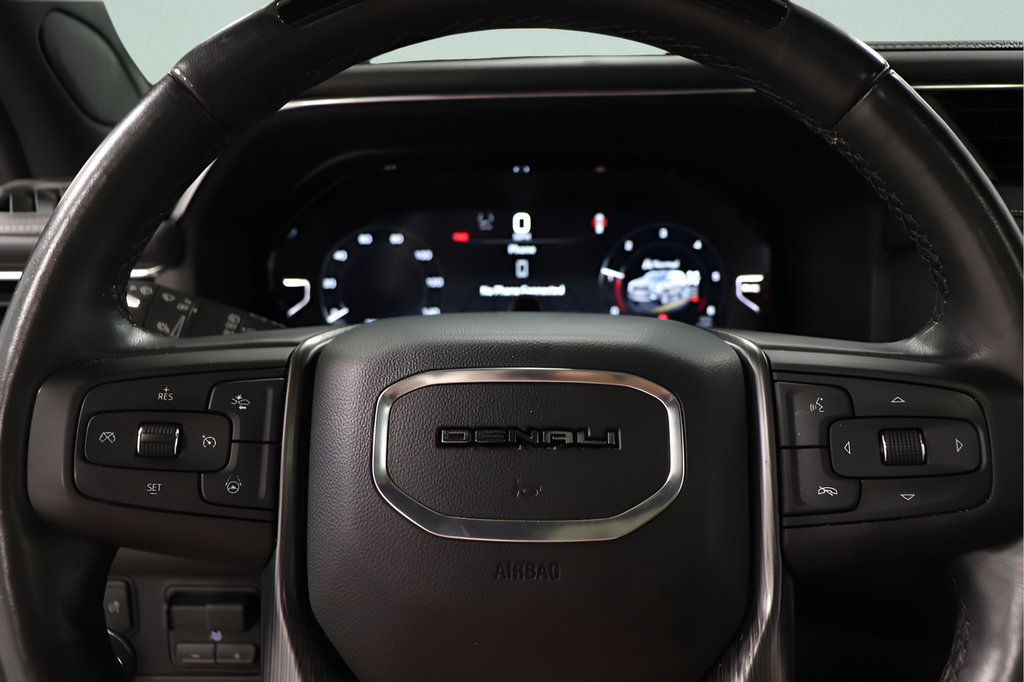 Used 2023 GMC Yukon Denali Ultimate AWD/4WD image 14