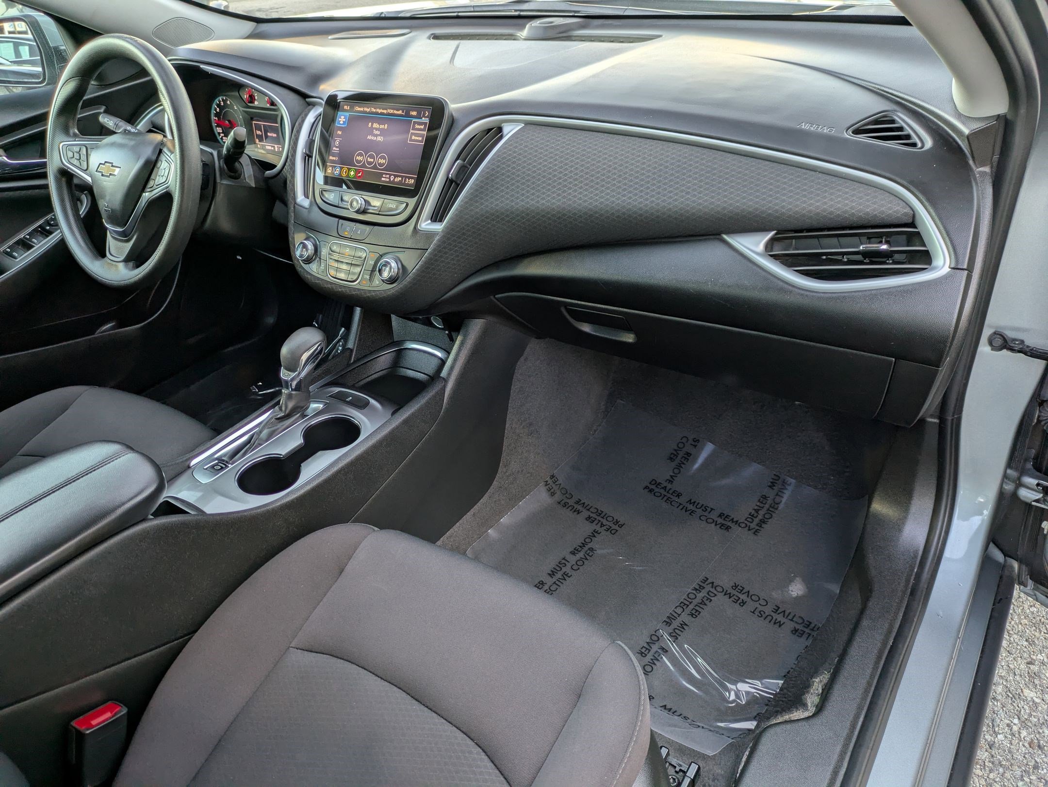 Used 2023 Chevrolet Malibu LT image 28