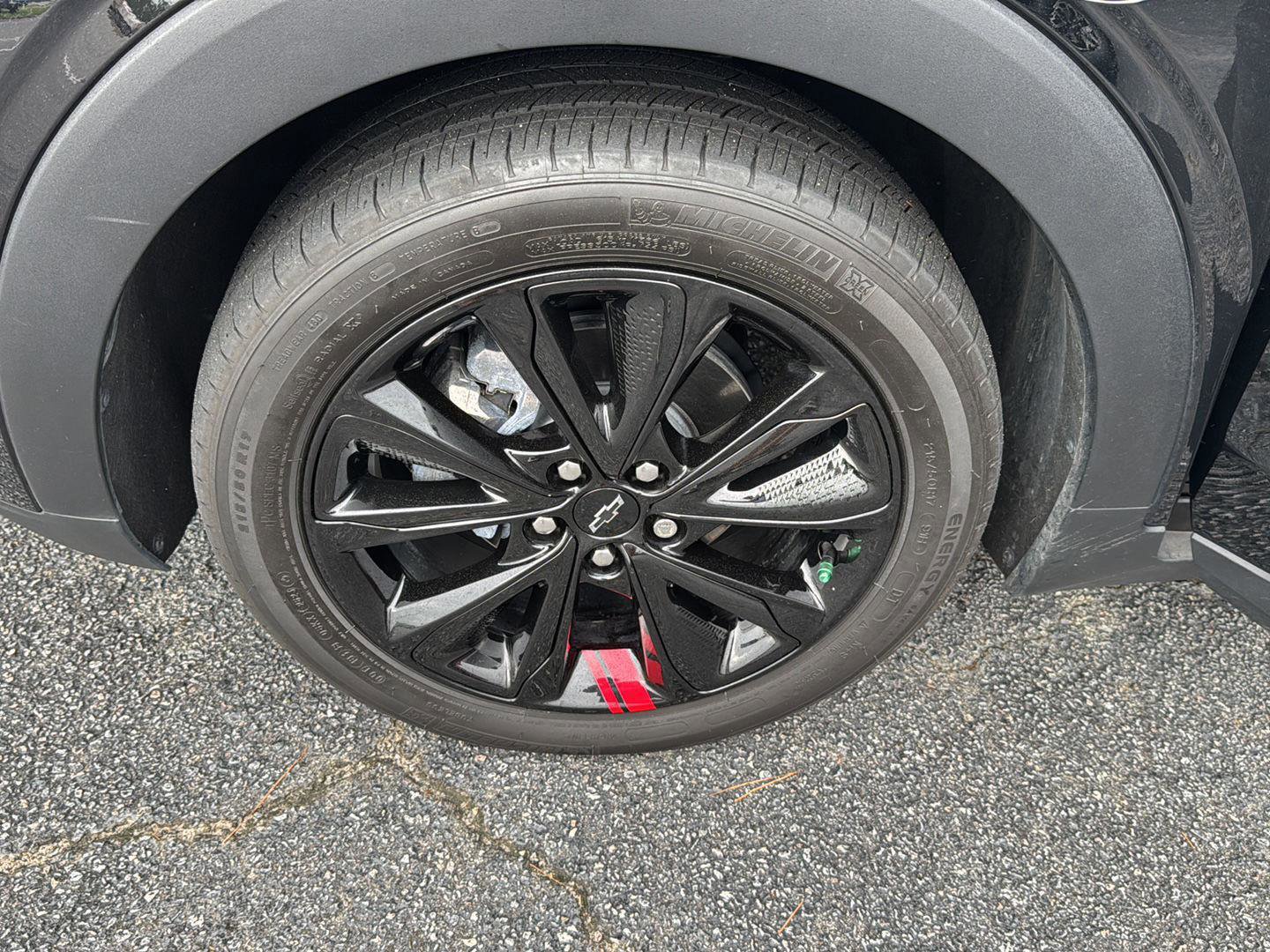 Used 2023 Chevrolet Bolt EUV LT w/ Comfort Package image 32