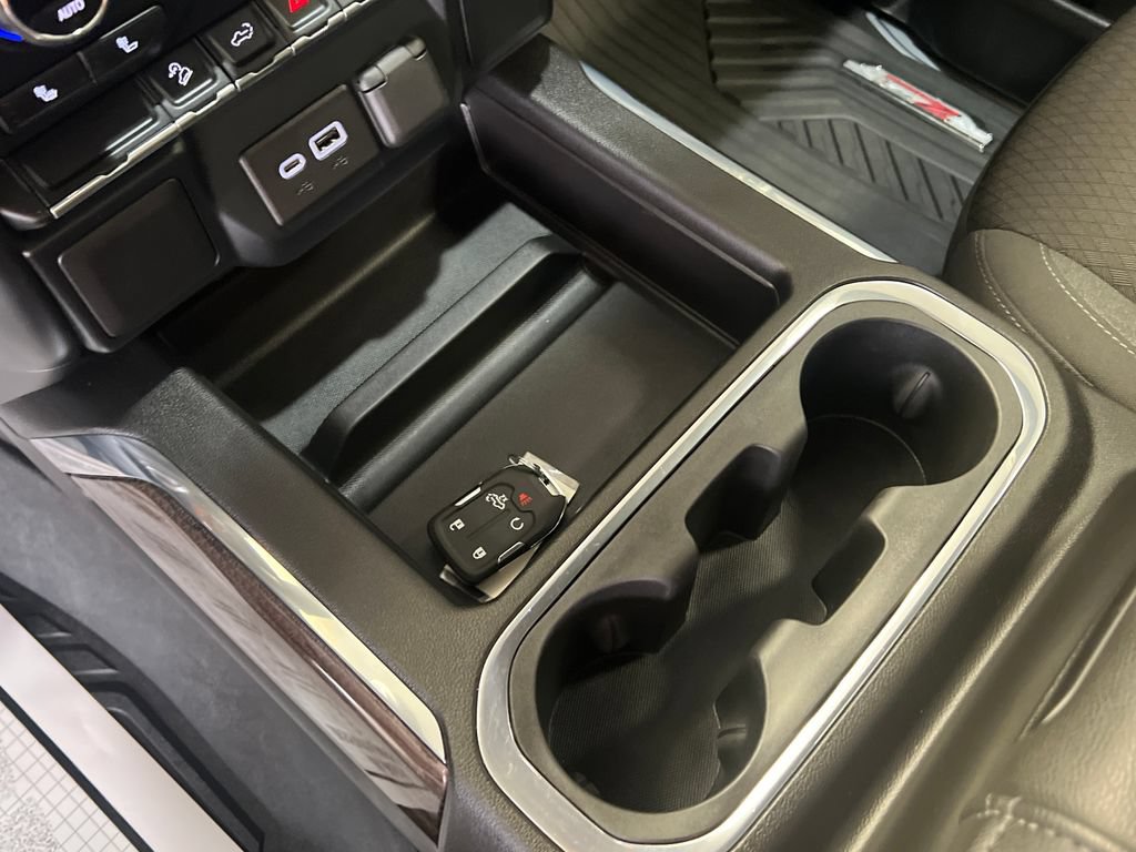 Used 2022 Chevrolet Silverado 1500 LT Trail Boss w/ Bed Protection Package AWD/4WD image 39