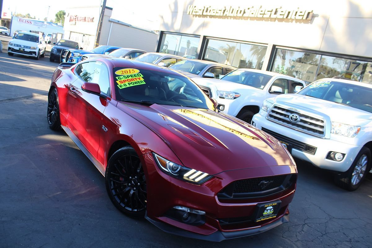 Used 2015 Ford Mustang GT Premium w/ GT Performance Package RWD image 33