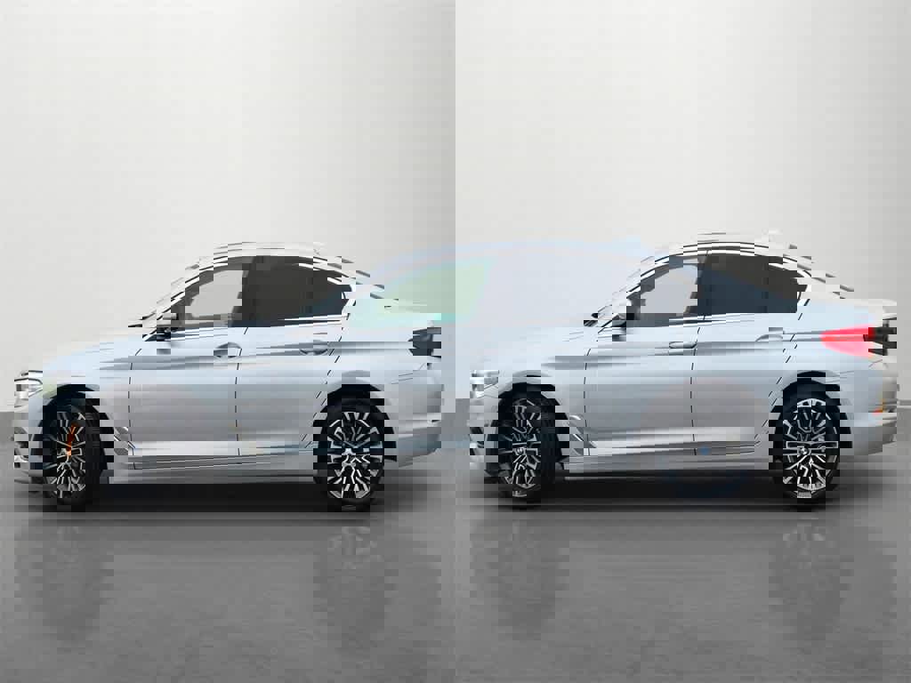 Used 2019 BMW 530i w/ Convenience Package image 3