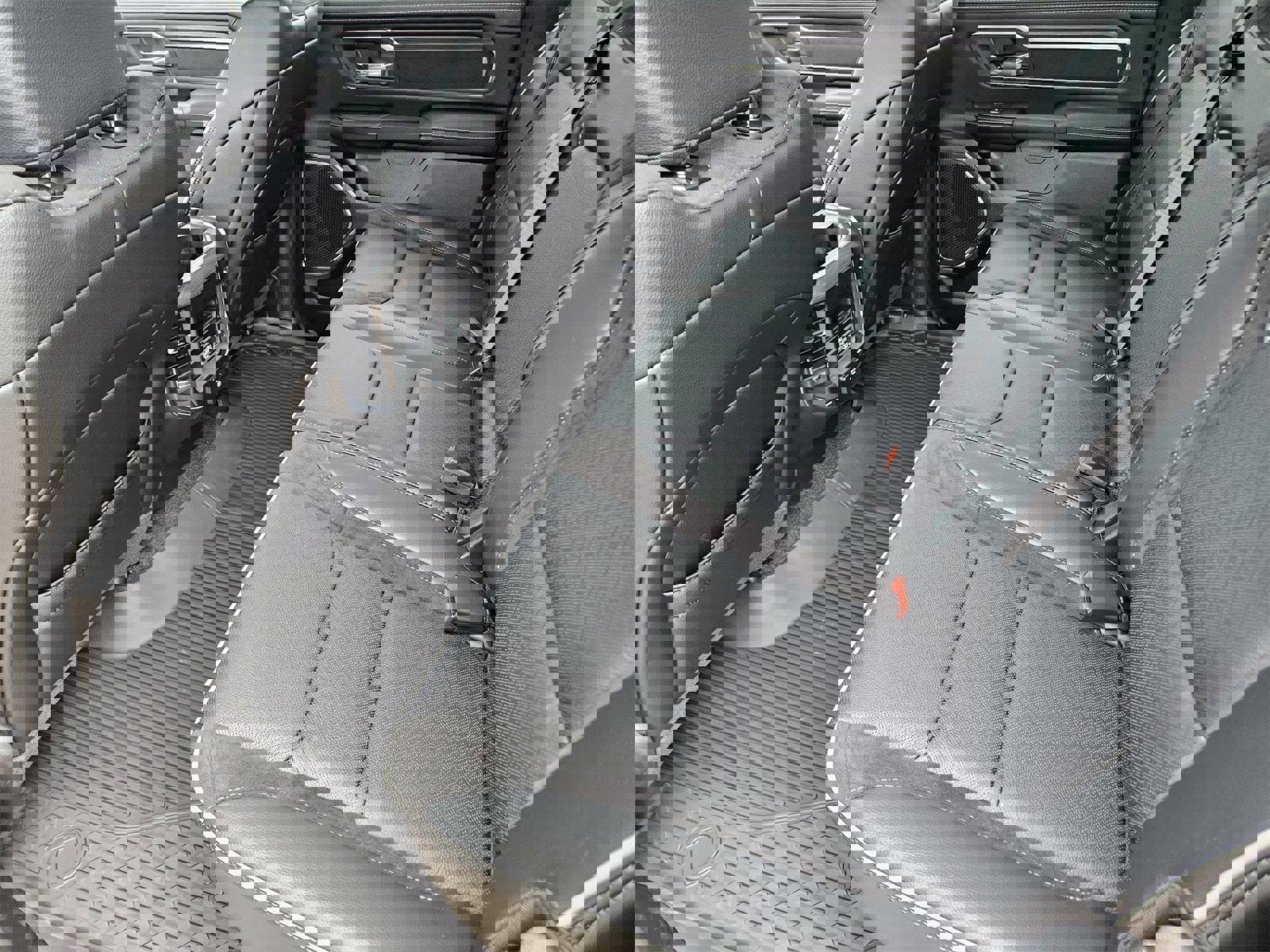 New 2026 RAM 1500 Laramie w/ Sport Appearance Package image 31