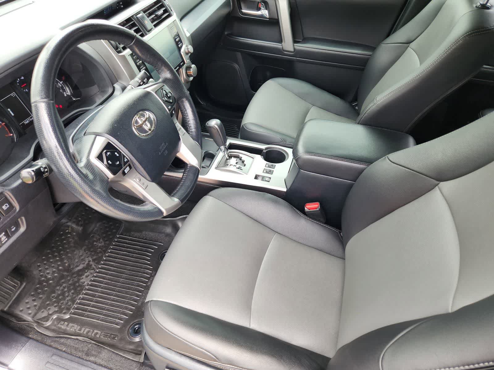 Used 2023 Toyota 4Runner SR5 Premium w/ Moonroof Package RWD image 2