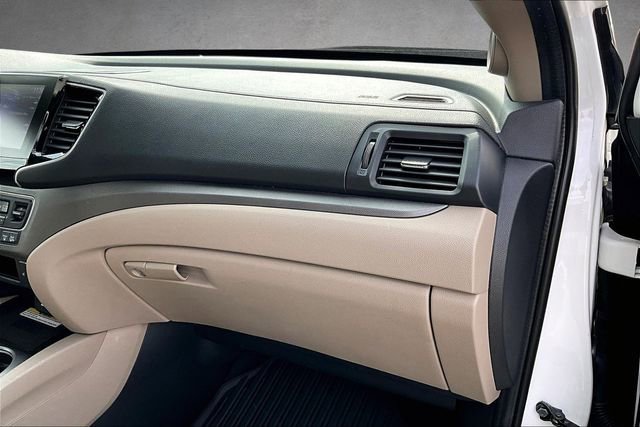 Used 2022 Honda Ridgeline RTL-E image 13
