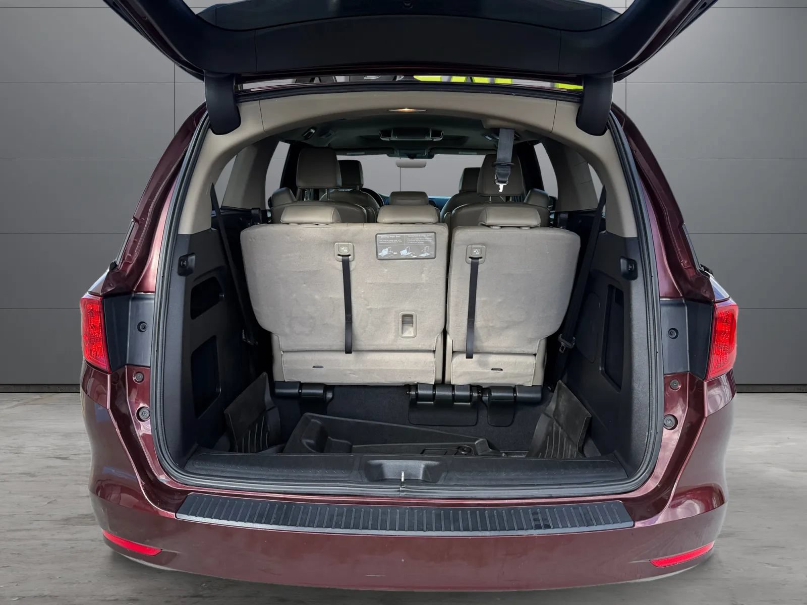Used 2019 Honda Odyssey EX-L image 10