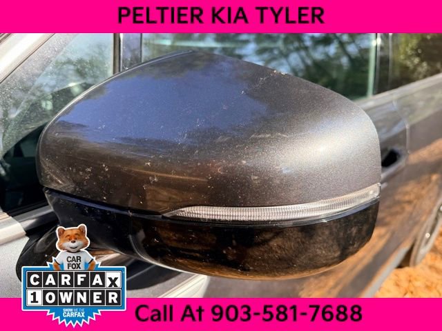 Certified 2024 Kia Sorento S image 6